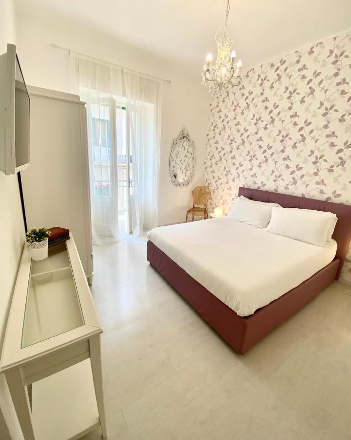 Bed and Breakfast Dai 3 Santi Lecce Exterior foto