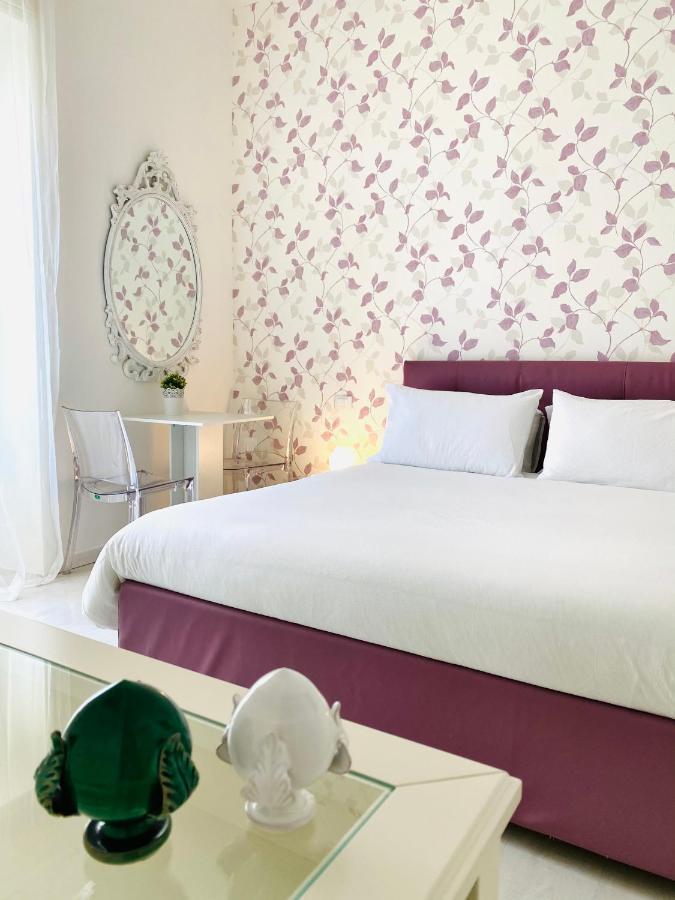Bed and Breakfast Dai 3 Santi Lecce Exterior foto