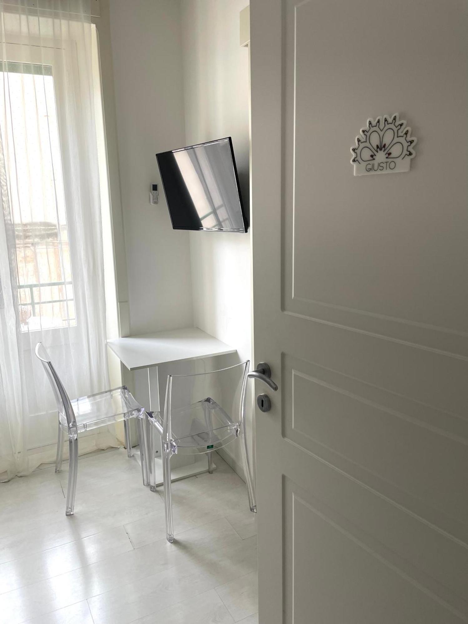 Bed and Breakfast Dai 3 Santi Lecce Exterior foto
